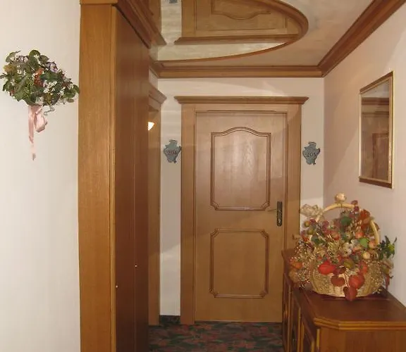 ゲストハウス Rosengarten 3*