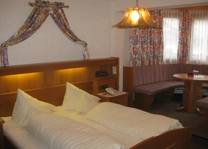 Rosengarten 3* トゥクス